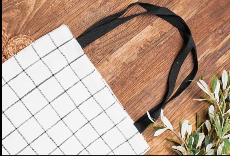 Easy Tote Bag