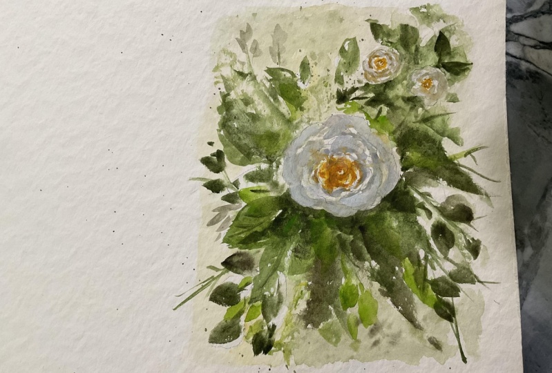 Loose white roses