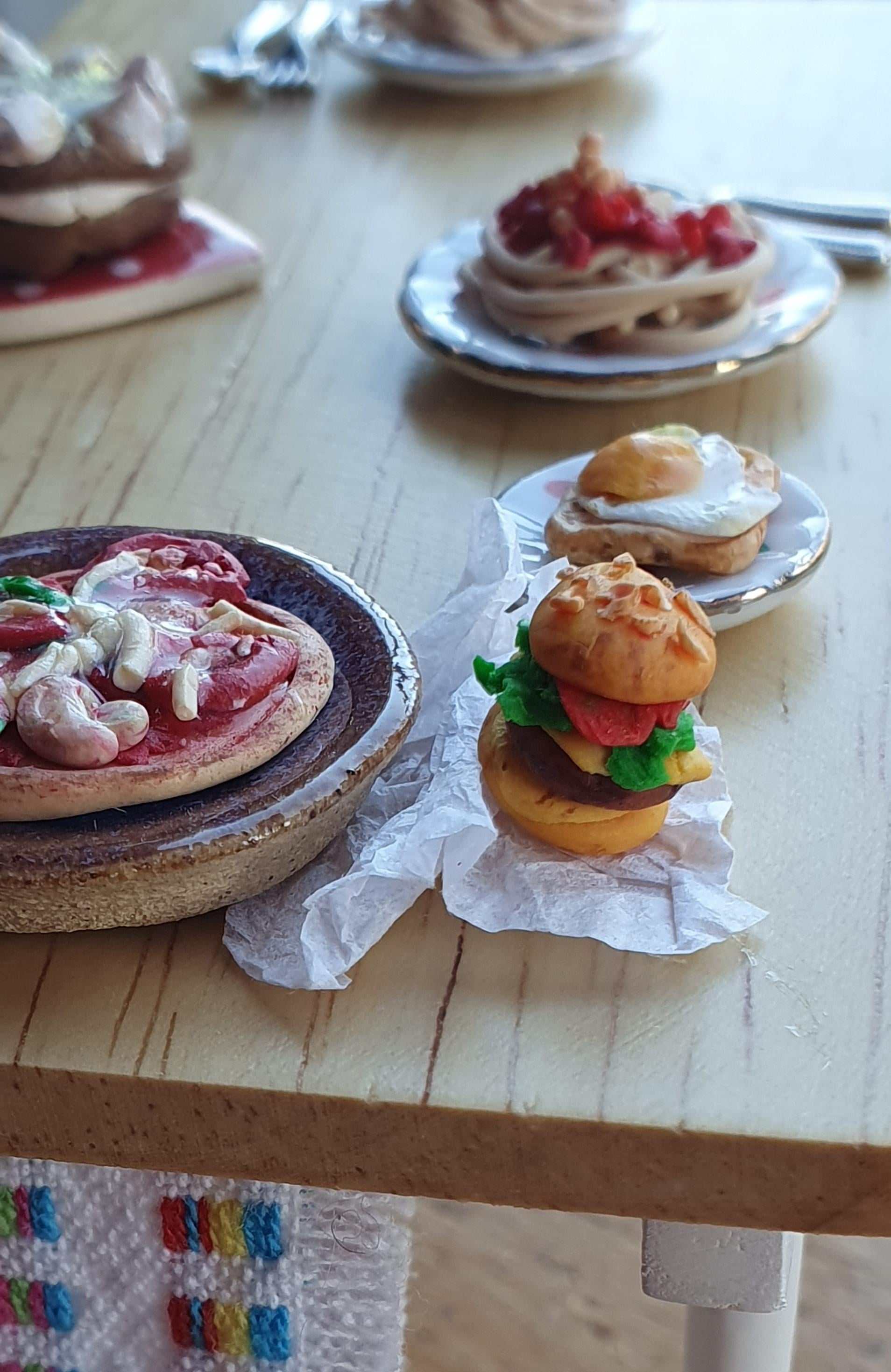Mini Burger - student project