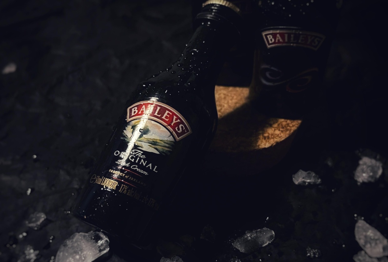 Product Shoot - Drink Tiny - student project