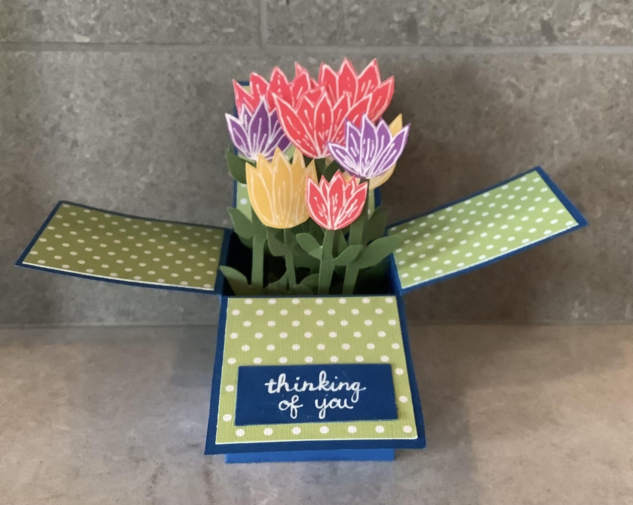 Pop up bouquet - student project