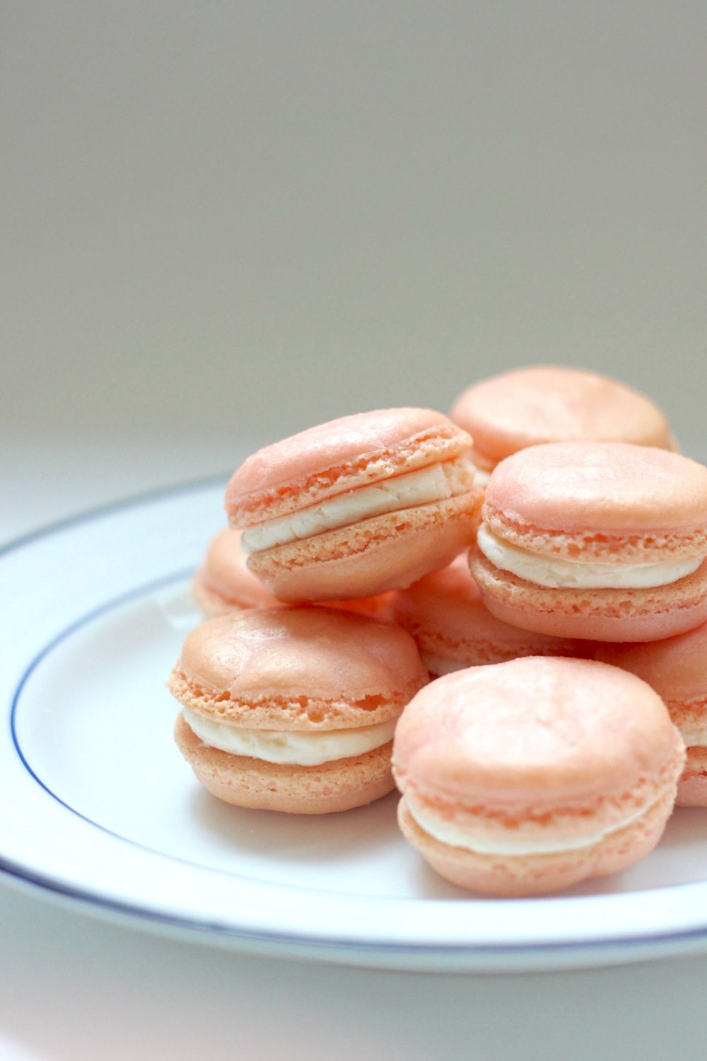 Cómo preparar macarons franceses | Marie Asselin | Skillshare, image size:1000x1500