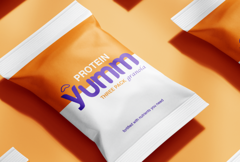 Yumm Logo & Mockup