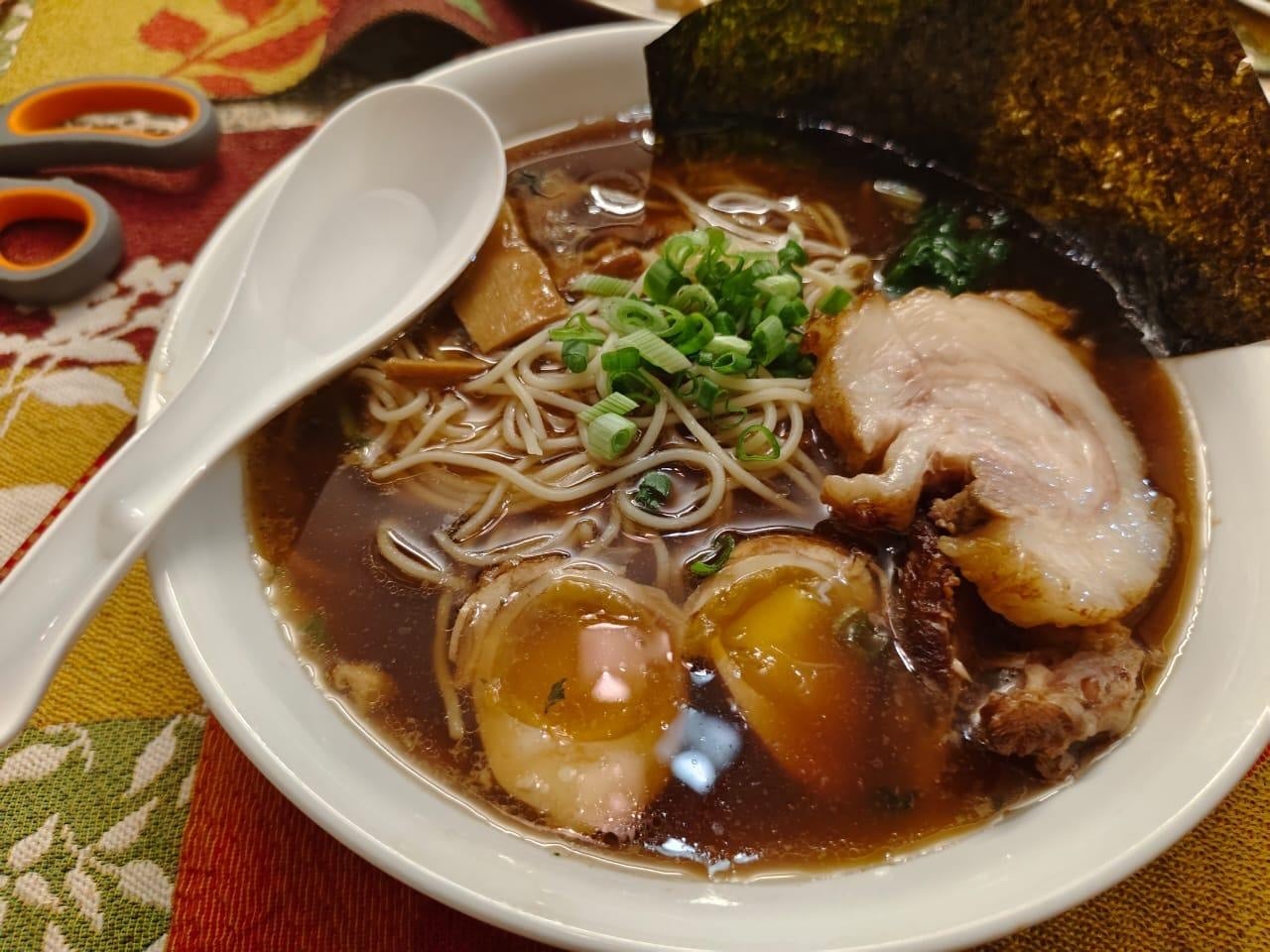 Tokyo-style ramen - student project