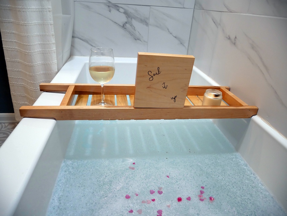 My Bathtub Tray - student project