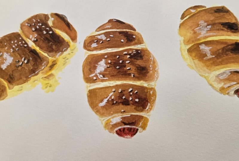 Sausage roll breads