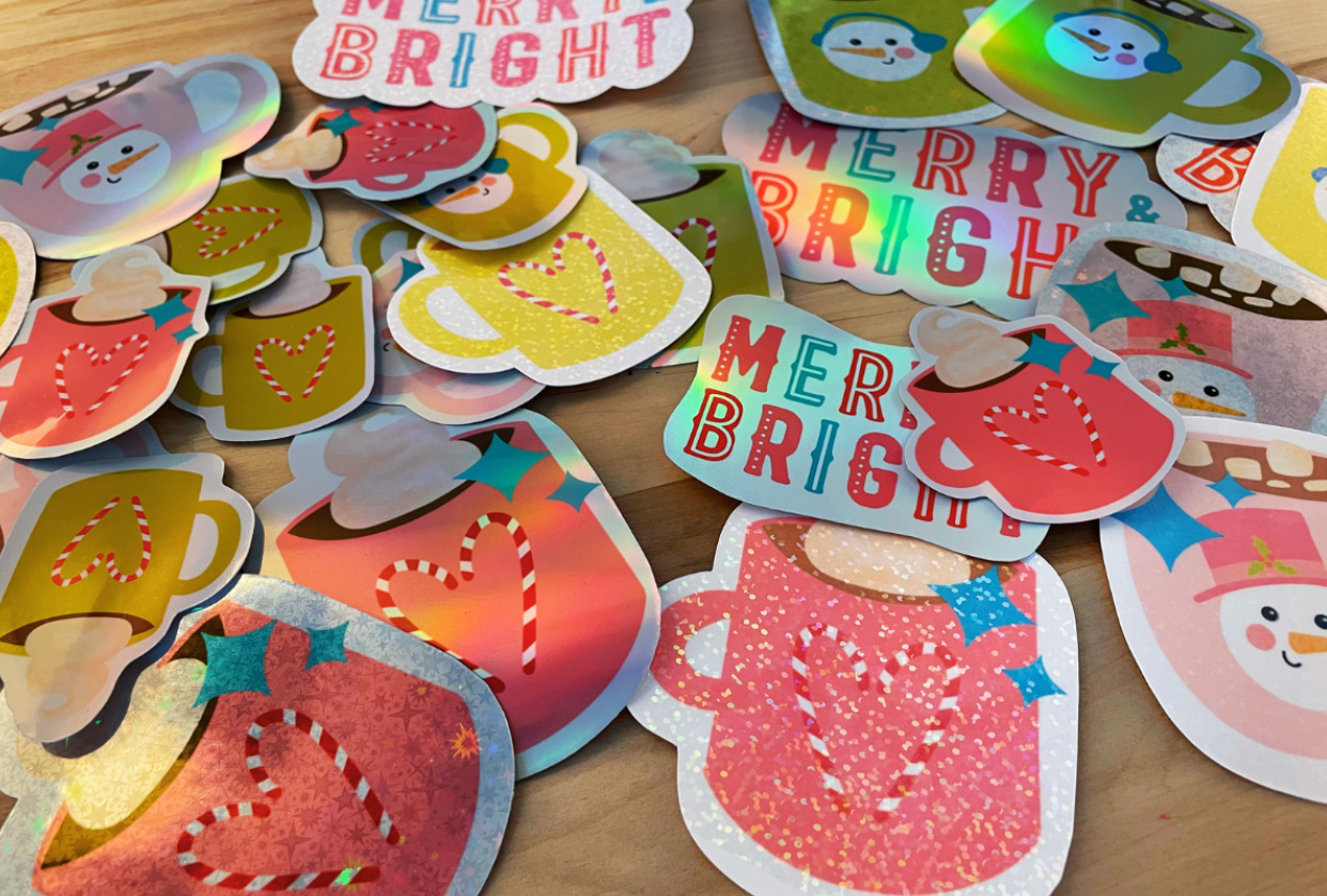 DIY Holographic Stickers for Holiday Gifts - student project