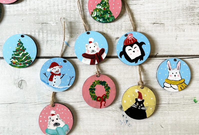 Hand Painted Ornament forChristmas Tree