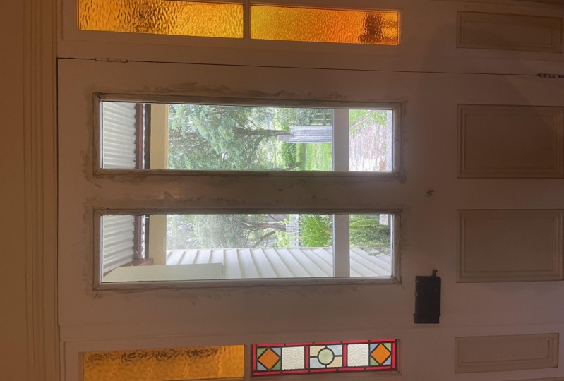 Lead light window