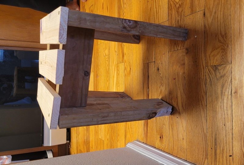 Simple stool