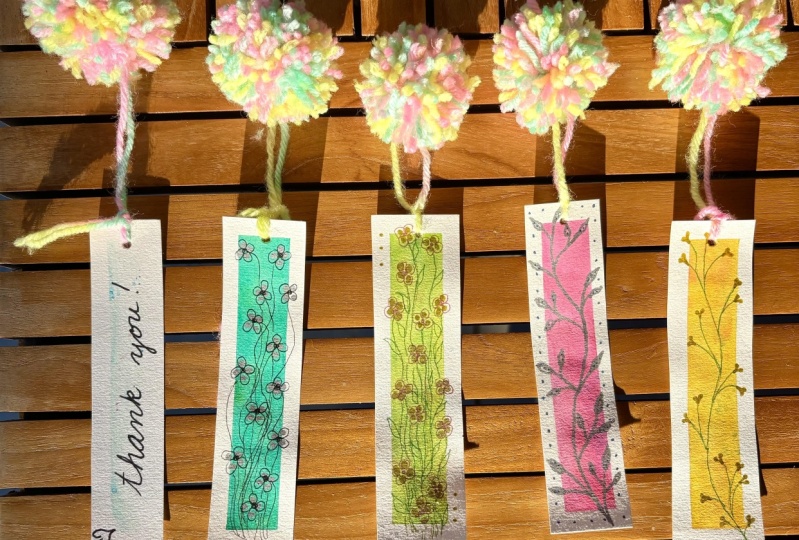 Inexpensive Bookmarks/Gift tags?