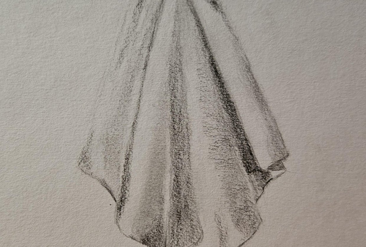 Folds with graphite - student project