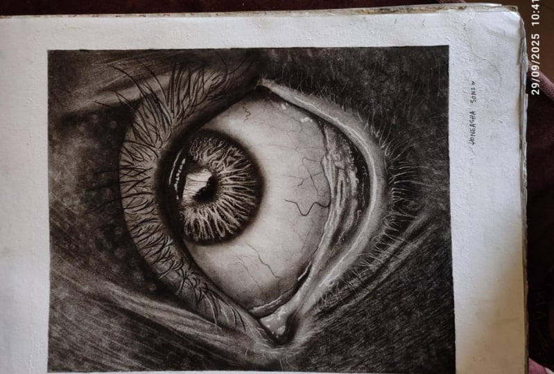 charcoal eye