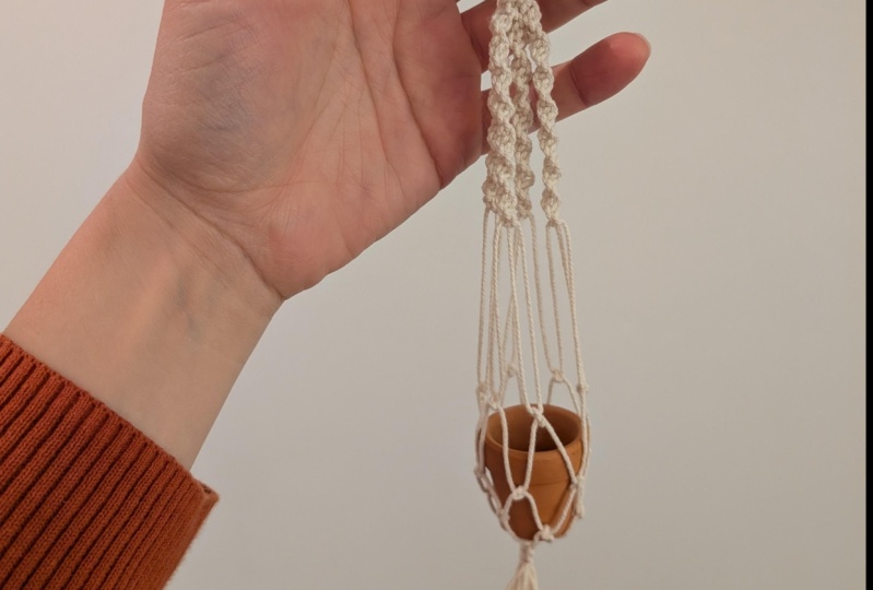 Mini-macrame