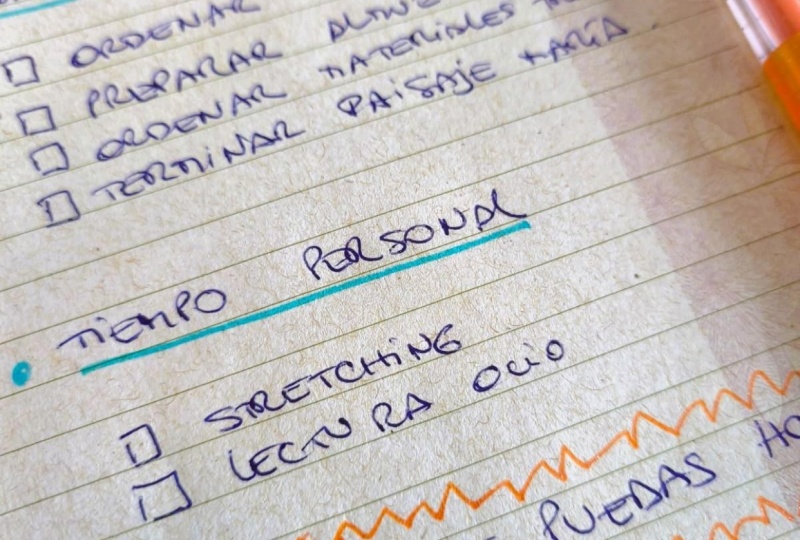 Balance Daily Tasks and Personal Time Without Overwhelm for Busy Beginners