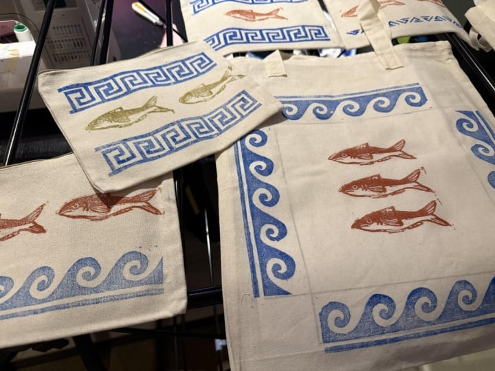 Tote bag and zippered bags