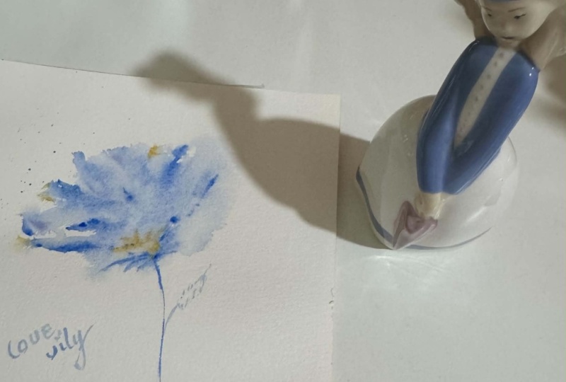 loose watercolor florals-paint a big bold bloom