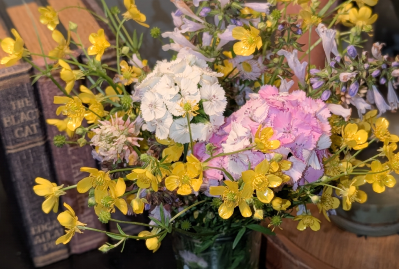 Small Arrangement