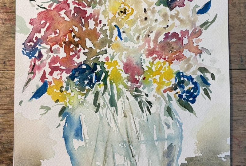 LOOSE FLORALS   ROUND VASE