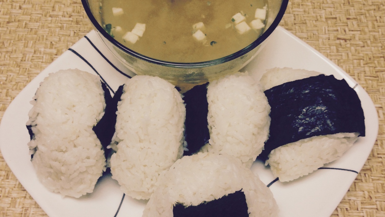 Yummy onigiri! - student project