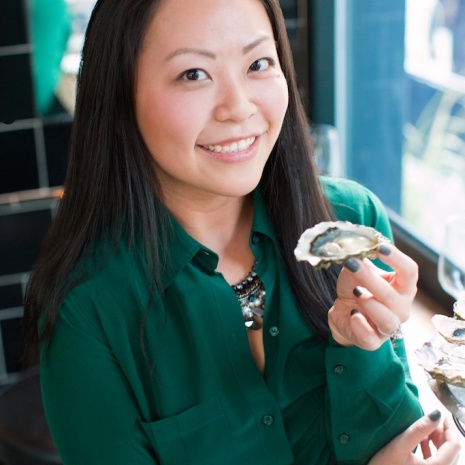Julie Oyster's Instagram, Twitter & Facebook on IDCrawl