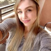 Mandi Block's profile picture