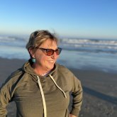 Foto de perfil de Lynne Tucker