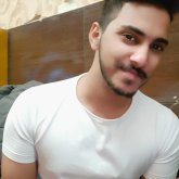 Foto de perfil de Dhruv Garg