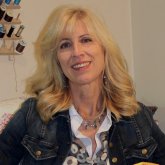 Julie Struthers's profile picture