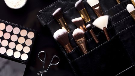 How To Become A Certified Mua Online Online Makeup Academy Review