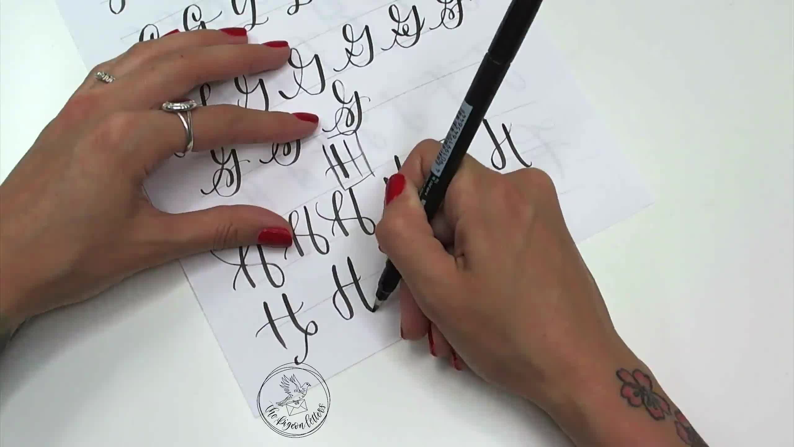 Lettering con pincel: Letras mayúsculas | Peggy Dean | Skillshare
