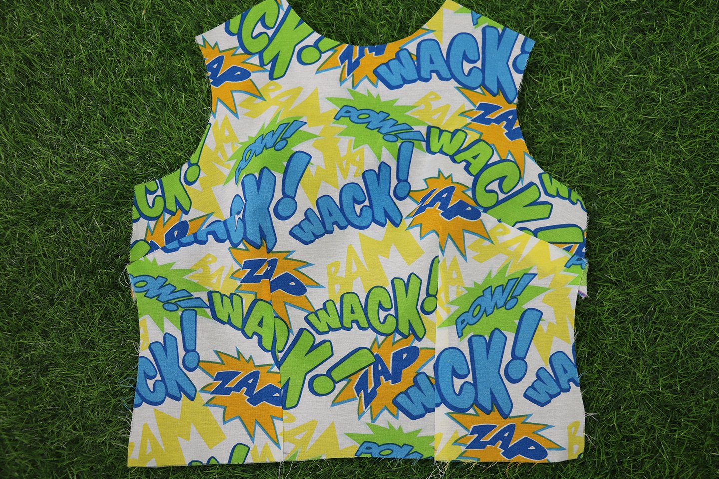 Ajuste de ropa: adapta las camisas a tu cuerpo con pinzas y costuras |  Maura Marcks | Skillshare, image size:1440x960